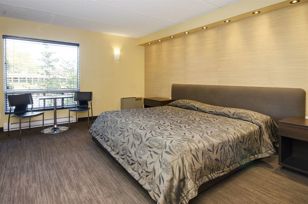 Motel Labarre Longueuil Esterno foto