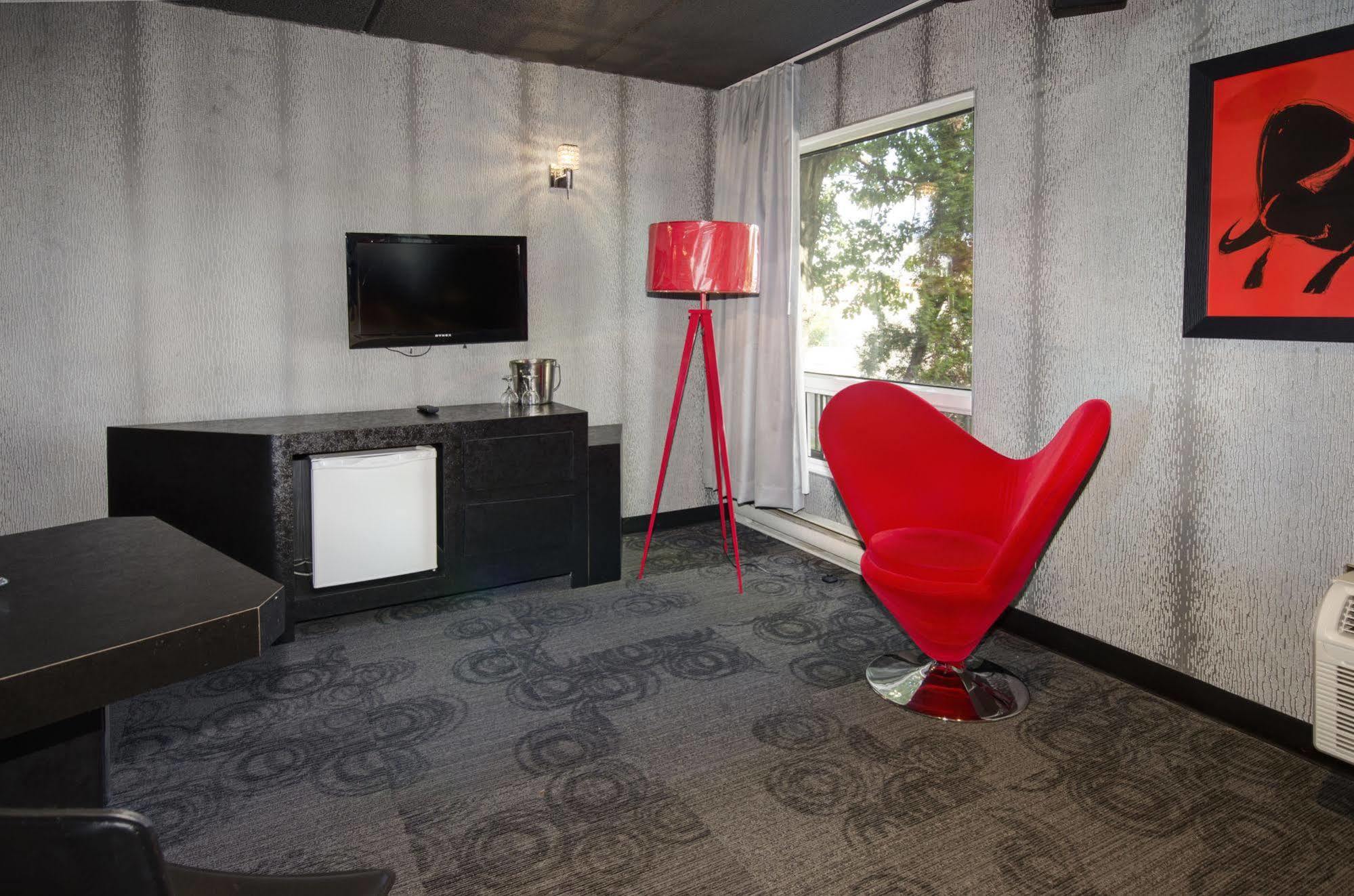 Motel Labarre Longueuil Esterno foto